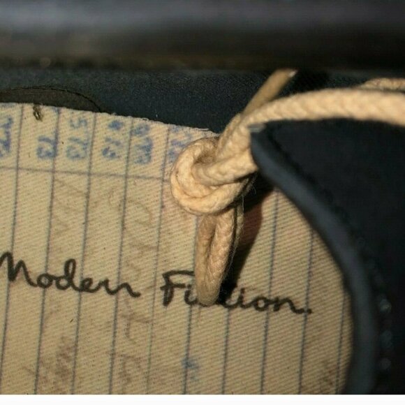Modern Fiction Diction Suede Mov Navy Chukka Boot Size 12 NEW main image 4